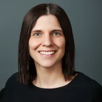 Gillian Paul Headshot